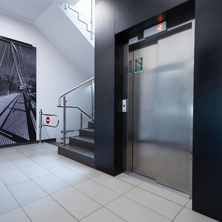 Apartamenty City Tower Od Wroclawapartament-Pl Buitenkant foto